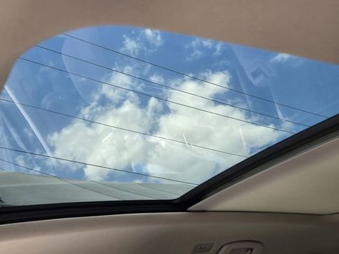 Certified 2025 Volkswagen Atlas SEL Premium R-Line image 14