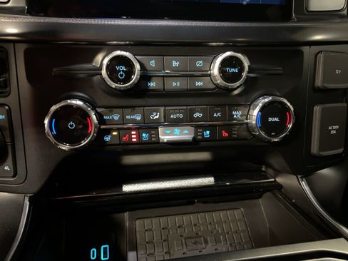 Used 2024 Ford F150 Raptor image 18