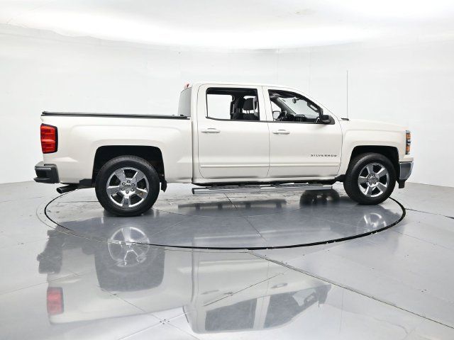 Used 2015 Chevrolet Silverado 1500 LT RWD image 2
