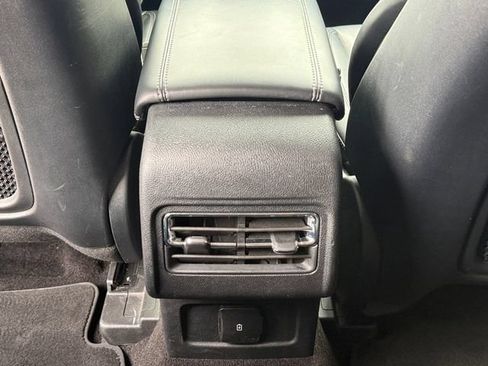 Used 2022 Lincoln Corsair FWD image 9