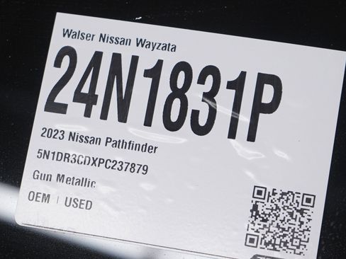 Used 2023 Nissan Pathfinder SL w/ SL Premium Package image 32