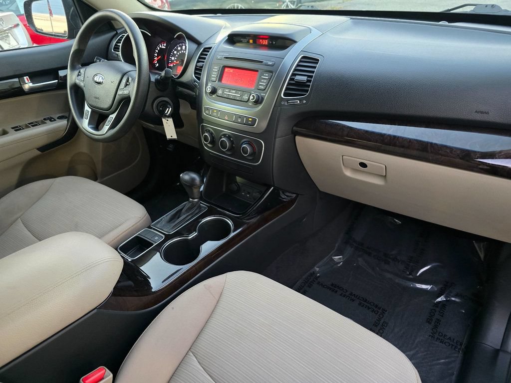 Used 2014 Kia Sorento LX FWD image 19