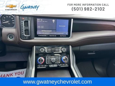 Used 2021 GMC Yukon Denali w/ Denali Premium Package image 17