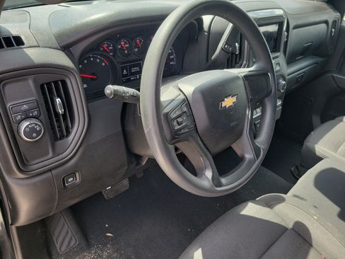 Used 2025 Chevrolet Silverado 1500 Custom RWD image 13
