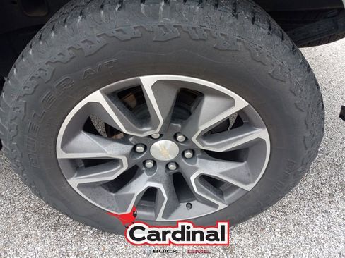 Used 2022 Chevrolet Silverado 1500 LT image 12