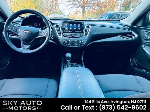 Used 2024 Chevrolet Malibu LT image 6