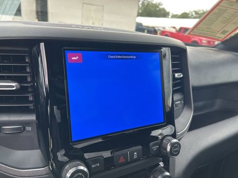 Used 2025 RAM 3500 Tradesman AWD/4WD image 40