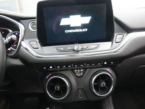 Used 2023 Chevrolet Blazer LT image 10