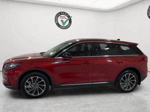 Used 2023 Lincoln Corsair AWD w/ Equipment Group 101A image 2