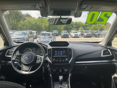 Used 2020 Subaru Forester Premium AWD/4WD image 31