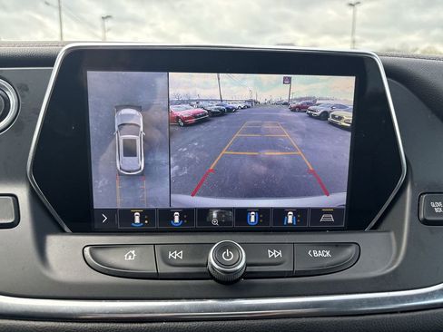 Used 2019 Chevrolet Blazer Premier w/ Sun and Wheels Package image 23