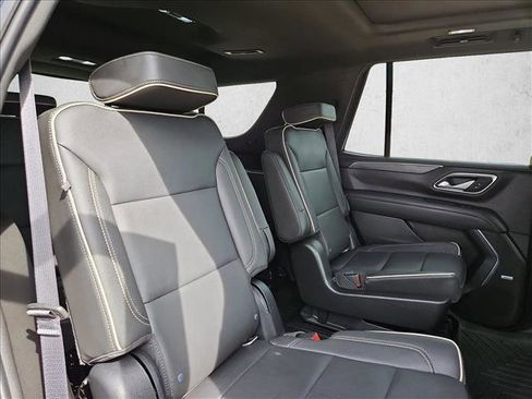 Used 2021 GMC Yukon SLT w/ SLT Premium Package image 23