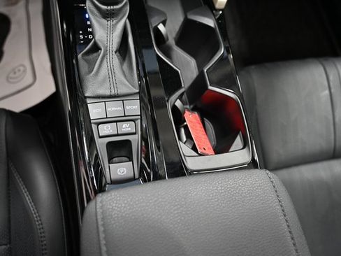 Certified 2025 Toyota Camry XSE image 20