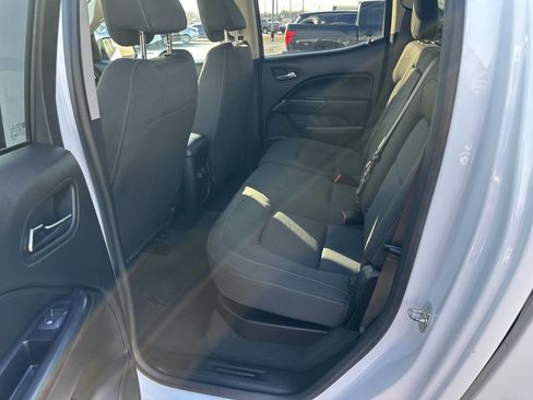 Used 2021 Chevrolet Colorado LT image 16