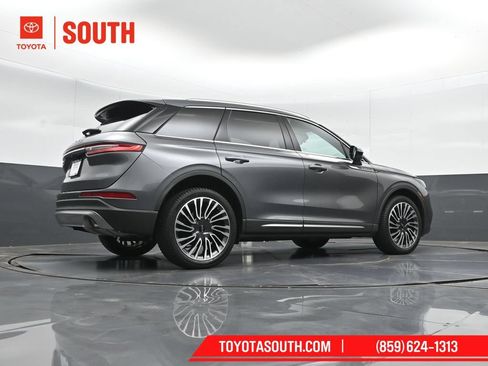 Used 2021 Lincoln Corsair Reserve w/ Elements Package AWD/4WD image 41