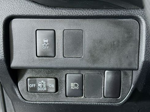 Used 2023 Toyota Tacoma SR5 w/ Technology Package AWD/4WD image 17