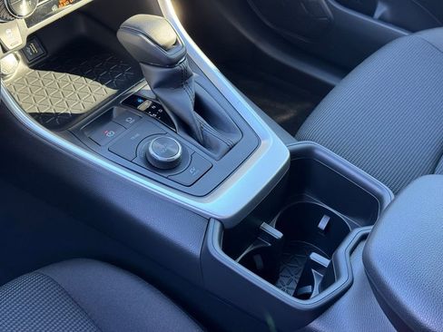 Certified 2025 Toyota RAV4 LE image 15