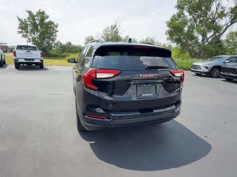 Certified 2023 GMC Terrain SLE w/ Driver Convenience Package AWD/4WD image 7