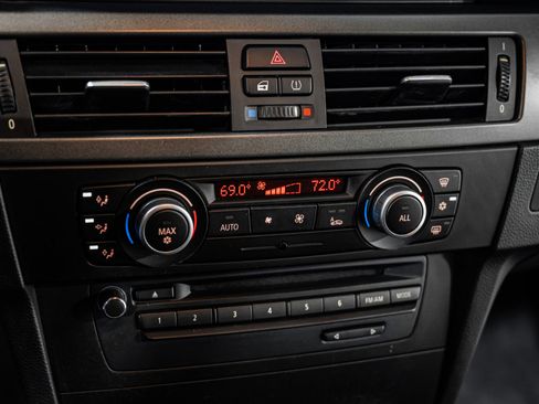 Used 2010 BMW M3 Coupe image 26