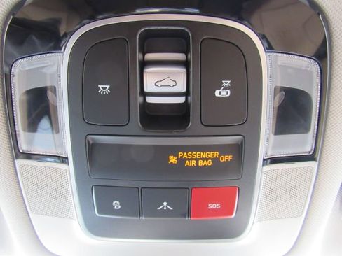 Used 2023 Hyundai Sonata Limited image 56