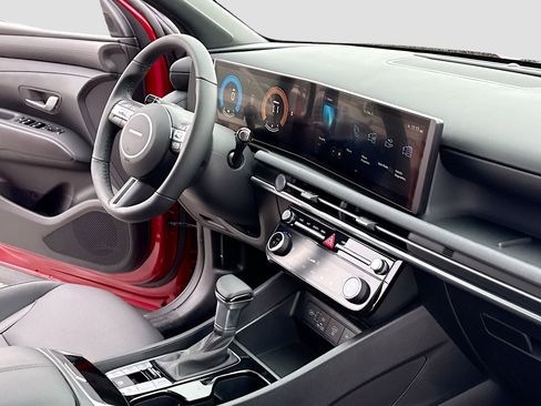 New 2026 Hyundai Tucson XRT image 5