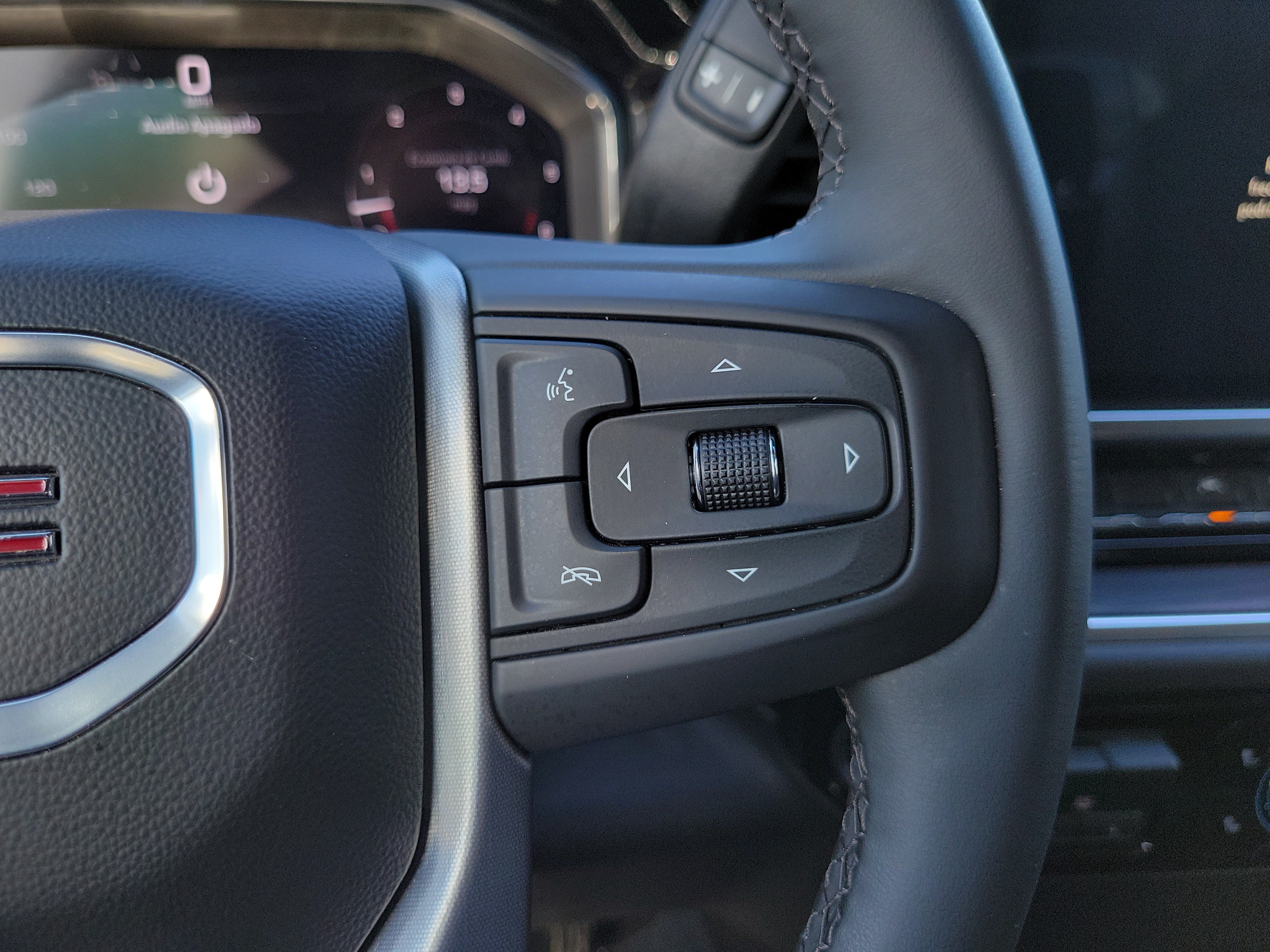 Used 2024 GMC Sierra 1500 SLT w/ X31 Off-Road Package AWD/4WD image 19