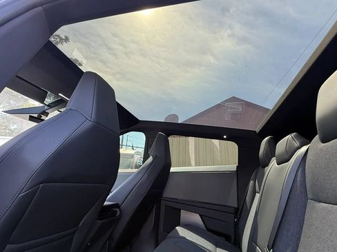 Used 2026 Tesla Cybertruck AWD Crew Cab image 14
