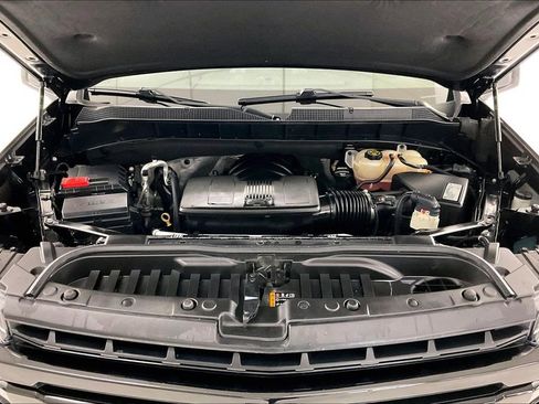 Used 2019 Chevrolet Silverado 1500 LT Trail Boss AWD/4WD image 25