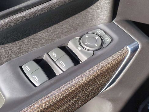 Used 2020 Chevrolet Silverado 1500 LT Trail Boss image 22