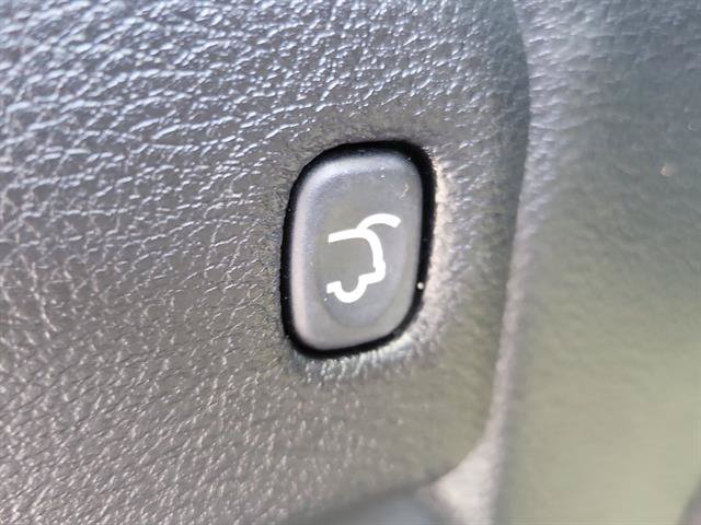 Used 2020 Jeep Grand Cherokee Limited RWD image 27