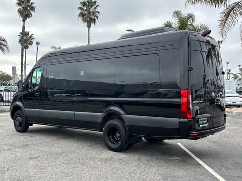 Used 2025 Mercedes-Benz Sprinter 3500 image 7
