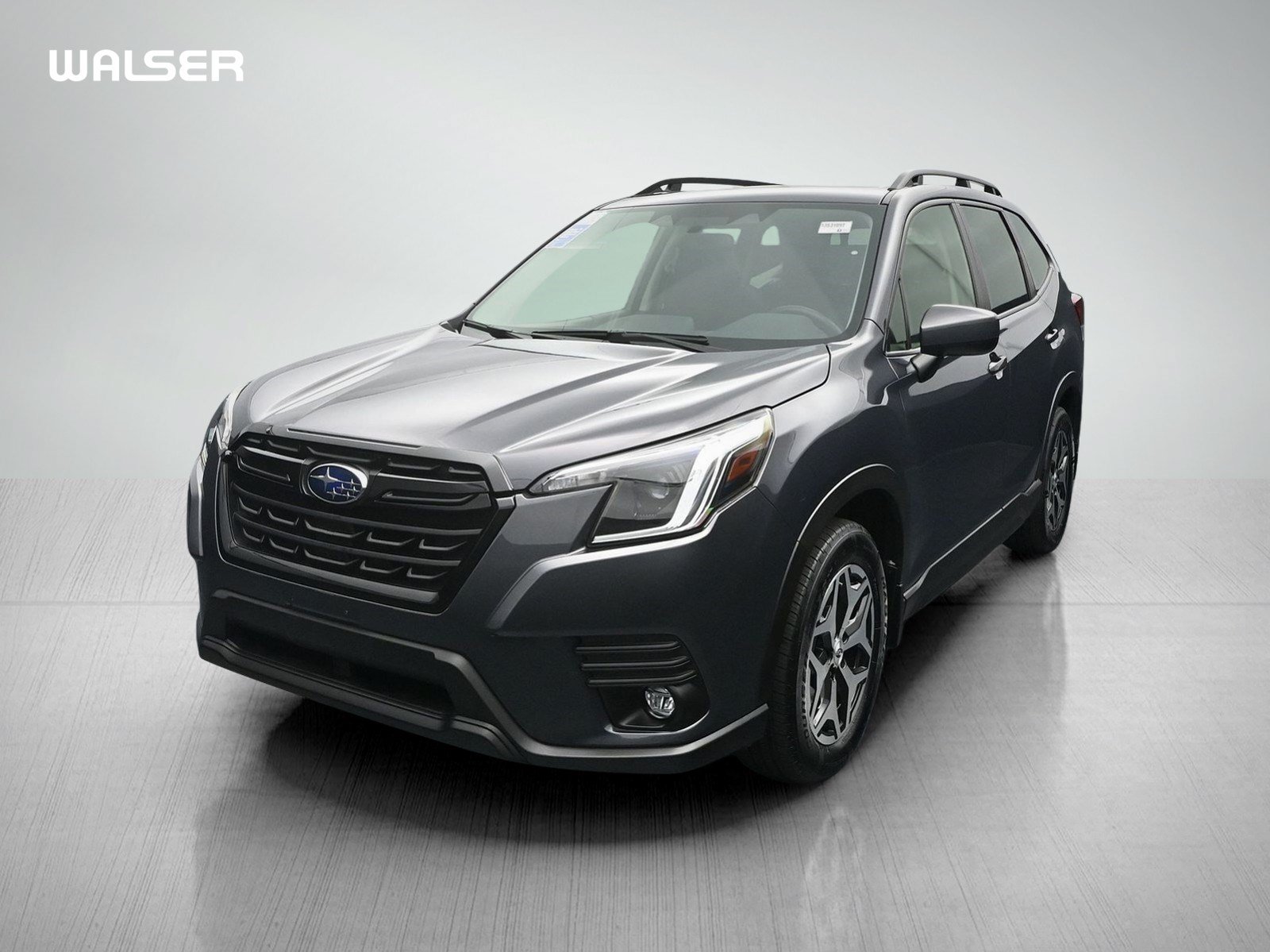 Used 2024 Subaru Forester Premium AWD/4WD image 1