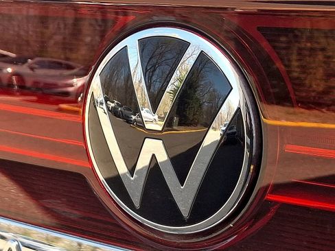 Certified 2025 Volkswagen Atlas SE w/ Panoramic Sunroof Package image 30