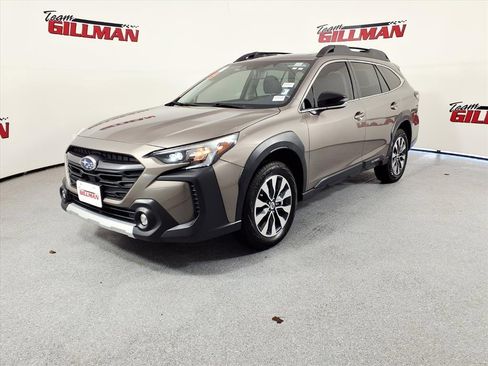 Used 2023 Subaru Outback Limited image 10