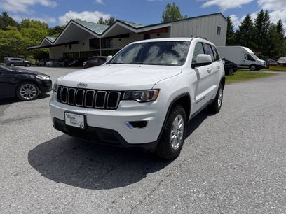 Used 2018 Jeep Grand Cherokee Laredo