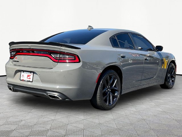 Used 2023 Dodge Charger SXT w/ Blacktop Package RWD image 7
