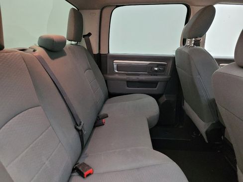 Used 2019 RAM 1500 Classic SLT image 19