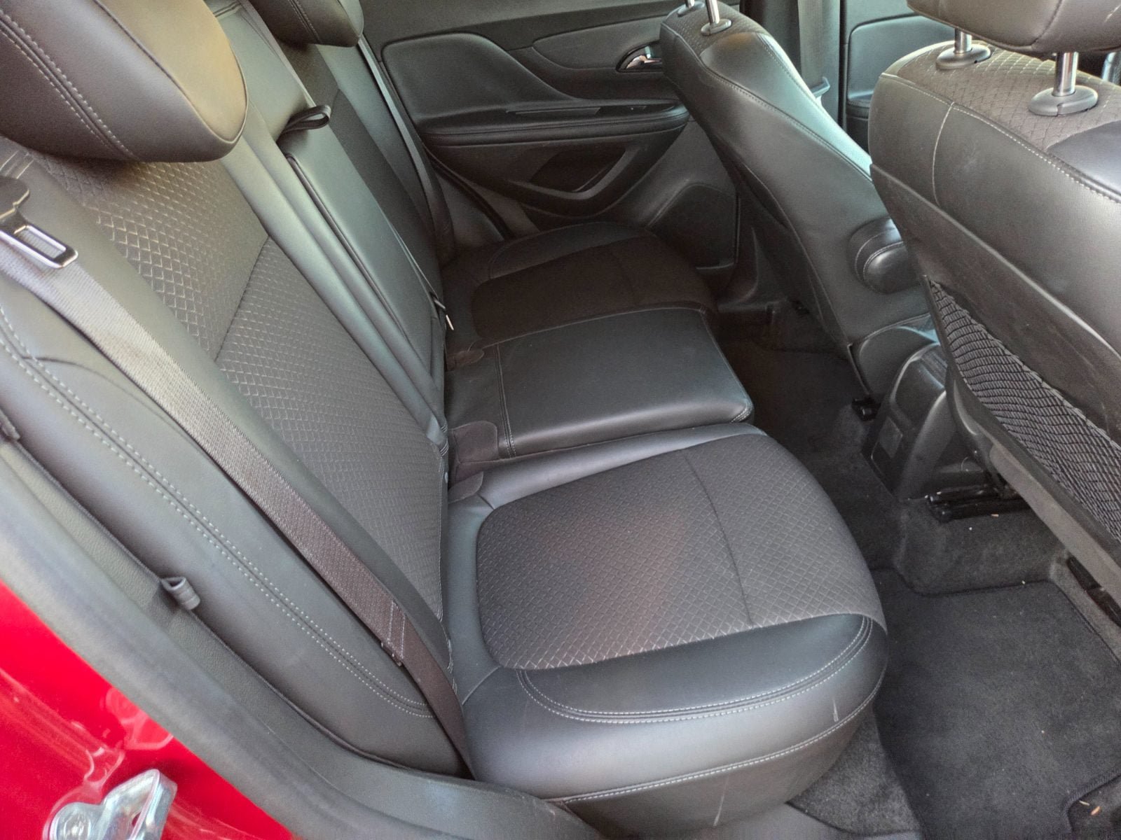 Used 2020 Buick Encore Preferred FWD image 13