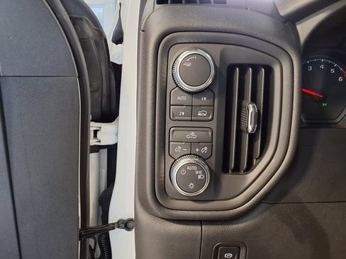 Used 2026 GMC Sierra 1500 Pro w/ Graphite Edition AWD/4WD image 17