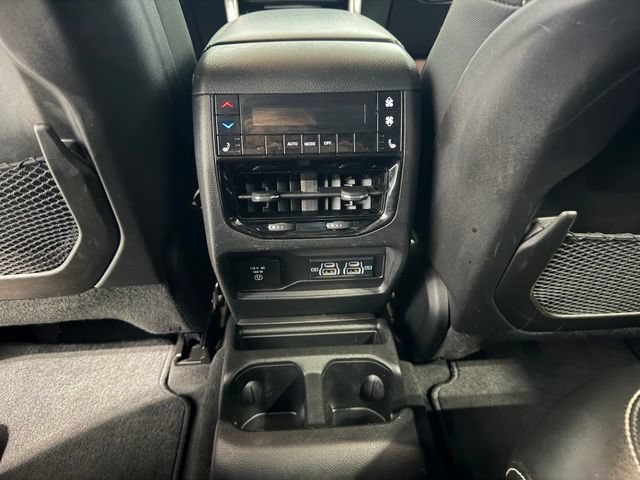 Used 2024 Jeep Grand Cherokee L Limited w/ Trailer Tow Package AWD/4WD image 32