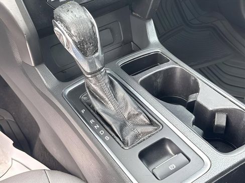 Used 2019 Ford Escape S image 16