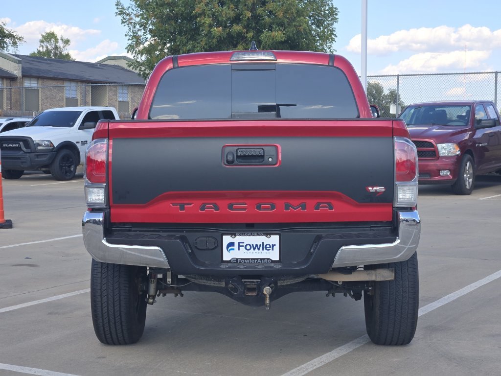 Used 2022 Toyota Tacoma TRD Off-Road AWD/4WD image 6