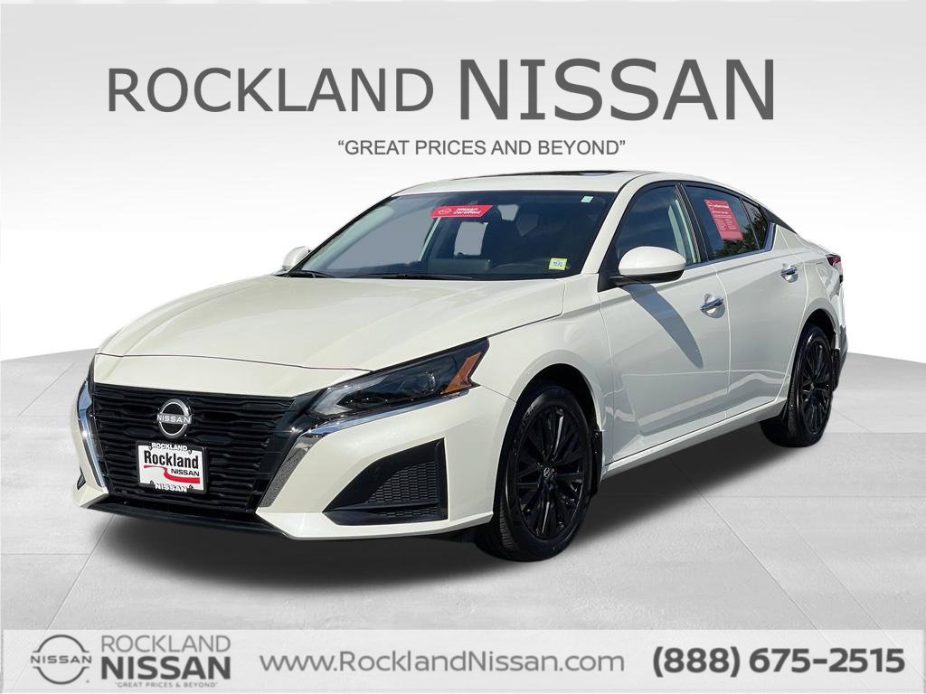 Certified 2025 Nissan Altima 2.5 SV w/ SV Special Edition Package AWD/4WD image 1