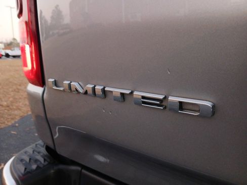 Certified 2022 RAM 1500 Limited image 35