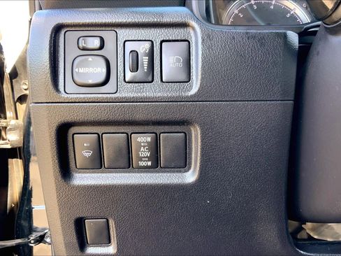 Used 2021 Toyota 4Runner TRD Off-Road Premium image 33