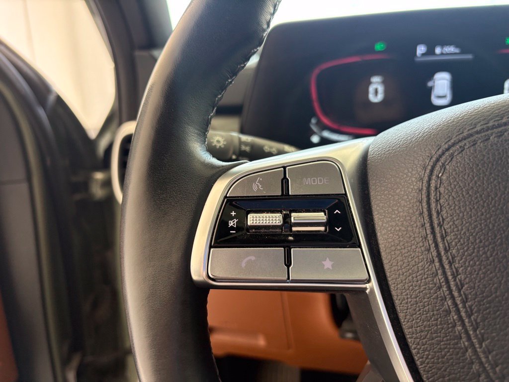 Used 2024 Kia Telluride EX X-Line AWD/4WD image 4