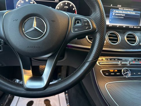 Used 2018 Mercedes-Benz E 300 image 17