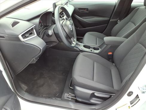 Certified 2025 Toyota Corolla LE image 12