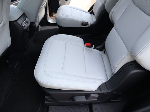 New 2026 Ford Explorer Platinum w/ LUX Leather Package AWD/4WD image 14