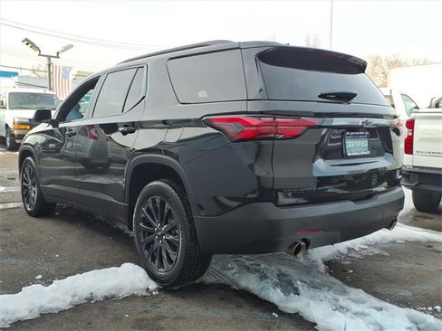 Used 2023 Chevrolet Traverse RS w/ LPO, Floor Liner Package image 4
